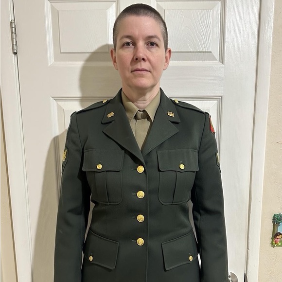 Vintage 1950s US Army Womens Dress Green Jacket Warrant Officer Berlin Patch war